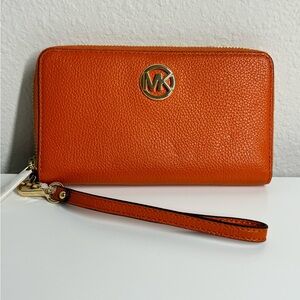 Michael Kors Jet Set Large Wristlet Travel Continental wallet Orange MSRP 118.00